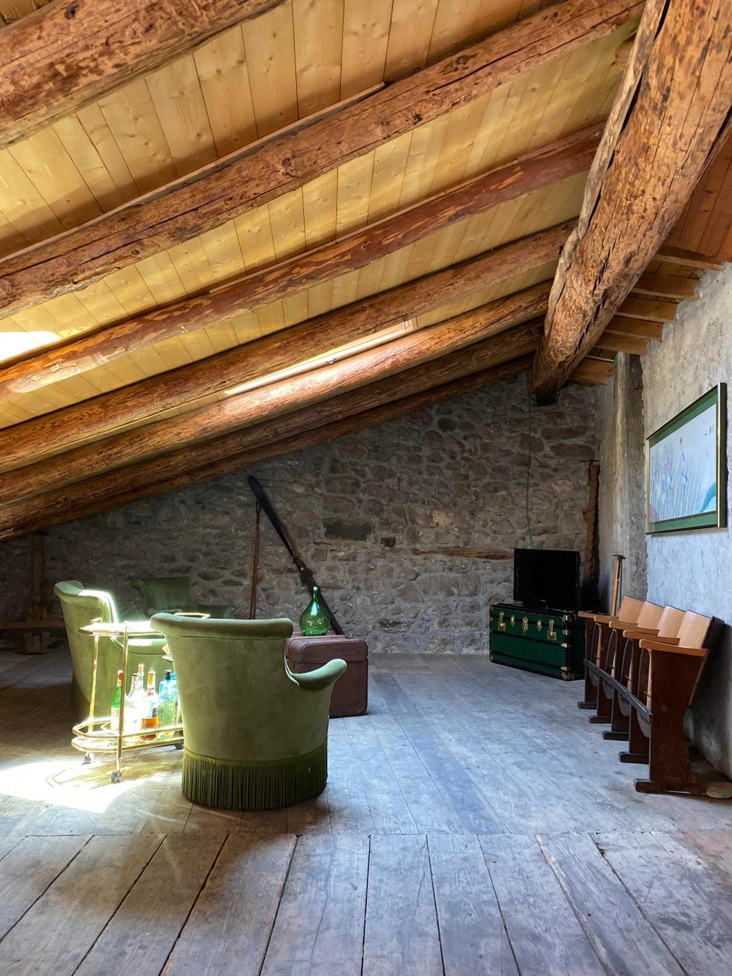 Casa Nel Centro Storico Di Borno Villa Екстериор снимка